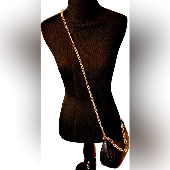 NWT BEAUTIFUL AUTHENTIC SMALL BLACK 100% GENUINE LEATHER CROSSBODY/HANDBAG - Picture 5 of 8